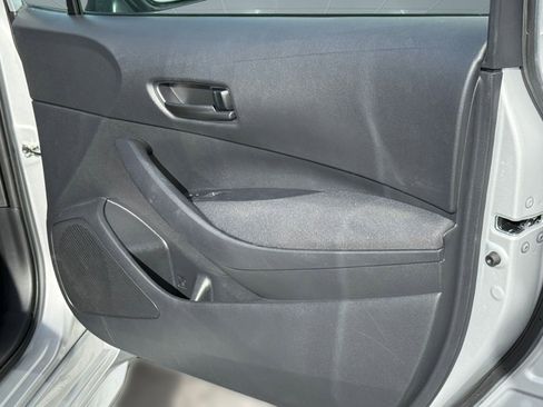 Certified 2023 Toyota Corolla LE image 33