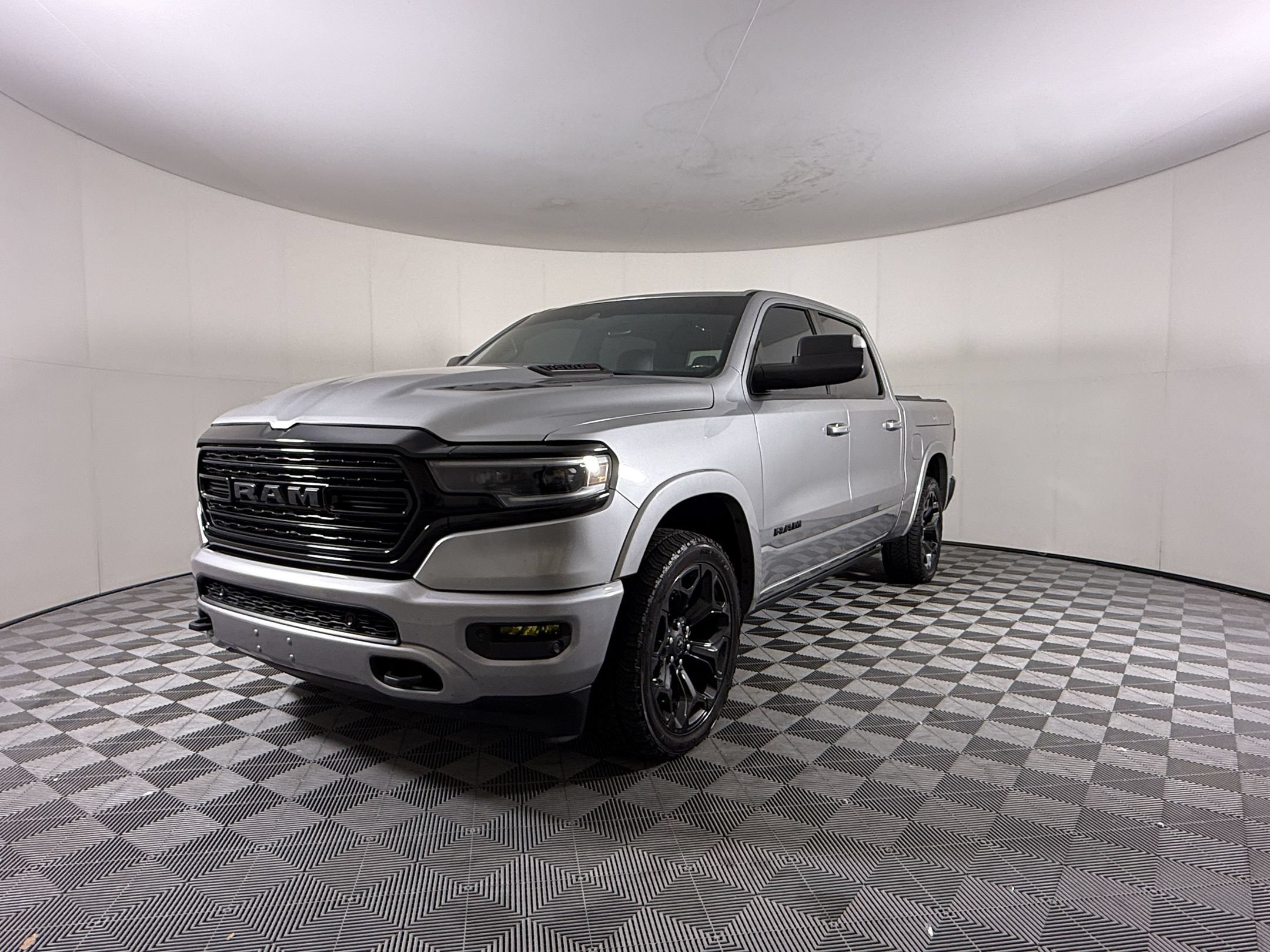 Used 2022 RAM 1500 Limited w/ Night Edition AWD/4WD image 1