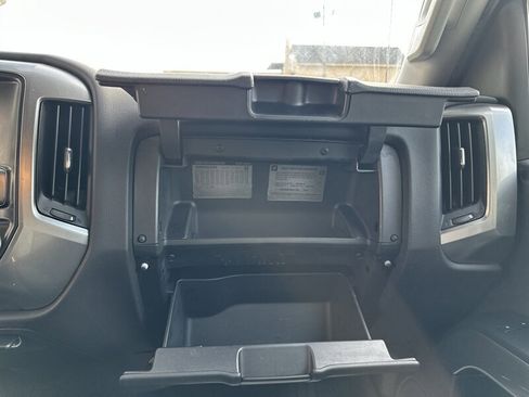 Used 2014 Chevrolet Silverado 1500 LT image 17