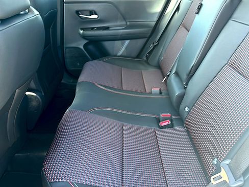 New 2026 Nissan Kicks SR image 15