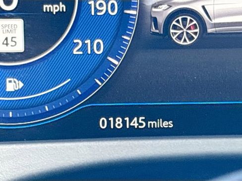 Used 2020 Jaguar F-PACE SVR image 41