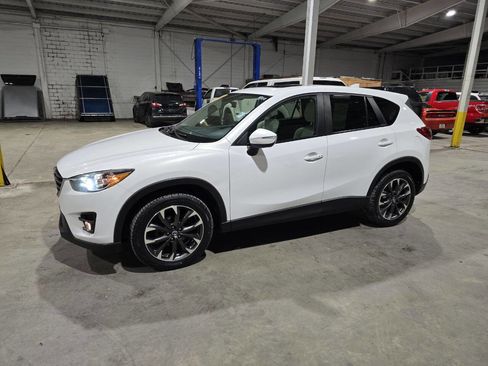 Used 2016 MAZDA CX-5 Grand Touring image 3