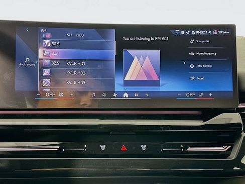 Used 2026 BMW 530i w/ M Sport Package image 11