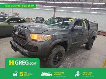 Used 2016 Toyota Tacoma SR w/ SR Convenience Package