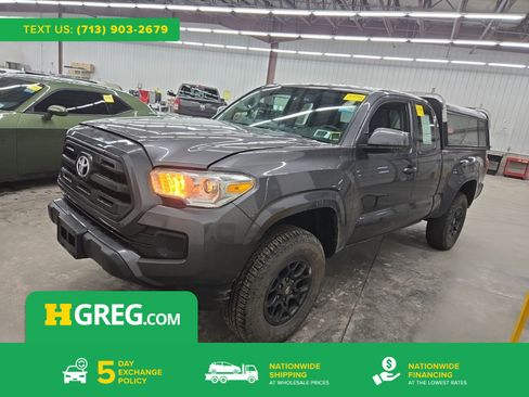 Used 2016 Toyota Tacoma SR w/ SR Convenience Package AWD/4WD image 1