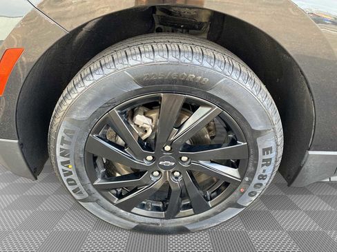 Certified 2023 Chevrolet Equinox LS w/ LS Convenience Package image 32