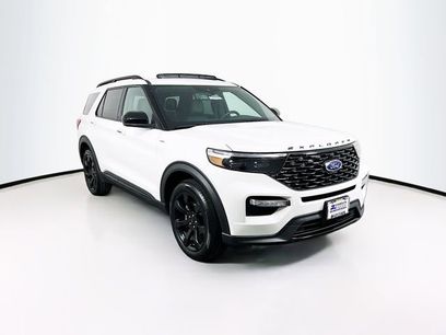 Used 2023 Ford Explorer ST-Line w/ Class IV Trailer Tow Package