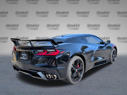 Used 2022 Chevrolet Corvette Stingray Premium Cpe w/ Z51 Performance Package image 7