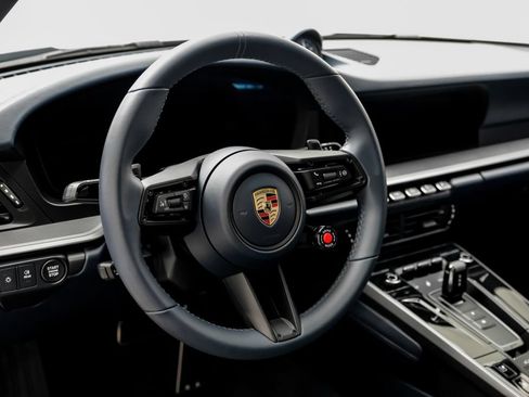 Used 2025 Porsche 911 Carrera S RWD image 15
