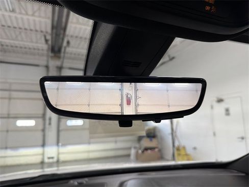 Certified 2022 Chevrolet Traverse Premier image 31