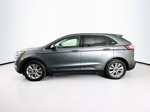 Used 2024 Ford Edge Titanium image 4