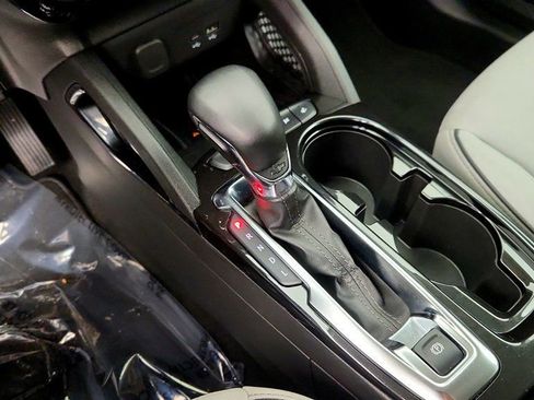 Used 2024 Chevrolet TrailBlazer LT w/ Convenience Package image 16