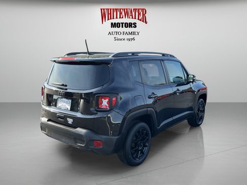 Used 2019 Jeep Renegade Altitude w/ Quick Order Package 22M AWD/4WD image 5