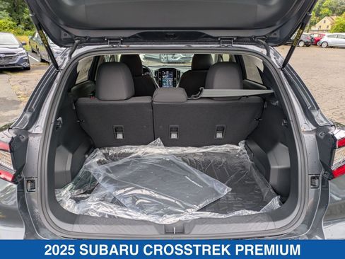 Certified 2025 Subaru Crosstrek 2.0i Premium image 31