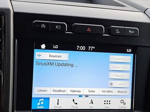 Used 2019 Ford F150 Raptor w/ Equipment Group 802A Luxury AWD/4WD image 11