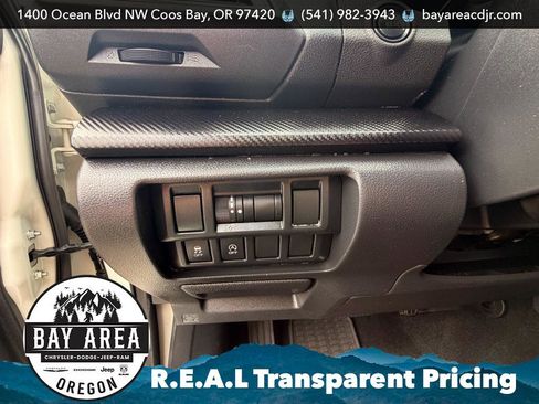 Used 2021 Subaru Crosstrek 2.0i AWD/4WD image 18