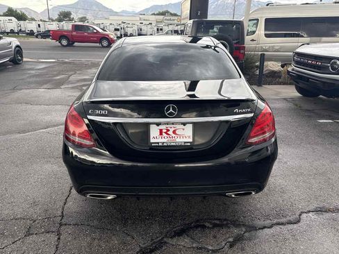 Used 2016 Mercedes-Benz C 300 4MATIC Sedan image 7