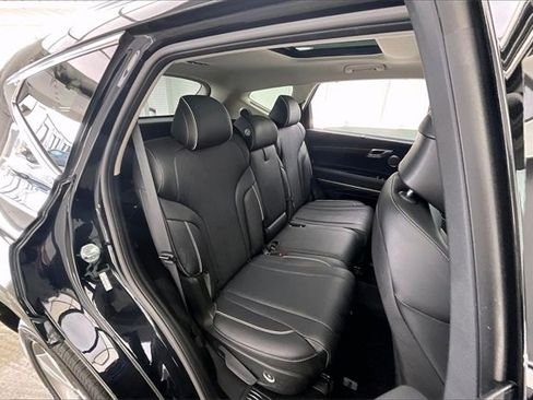 Used 2021 Genesis GV80 2.5T w/ Advanced Package 02 image 19