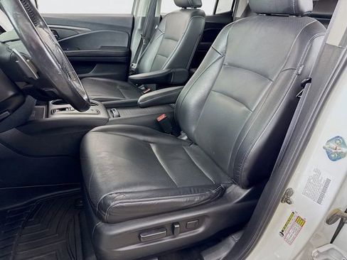 Certified 2023 Honda Ridgeline RTL image 44