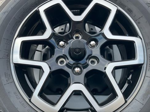 New 2025 Ford Bronco Outer Banks image 26