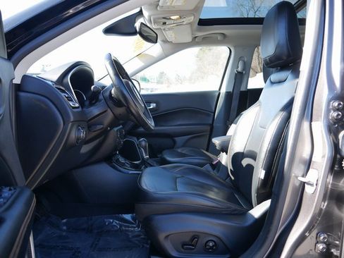 Used 2018 Jeep Compass Limited w/ Navigation Group image 12