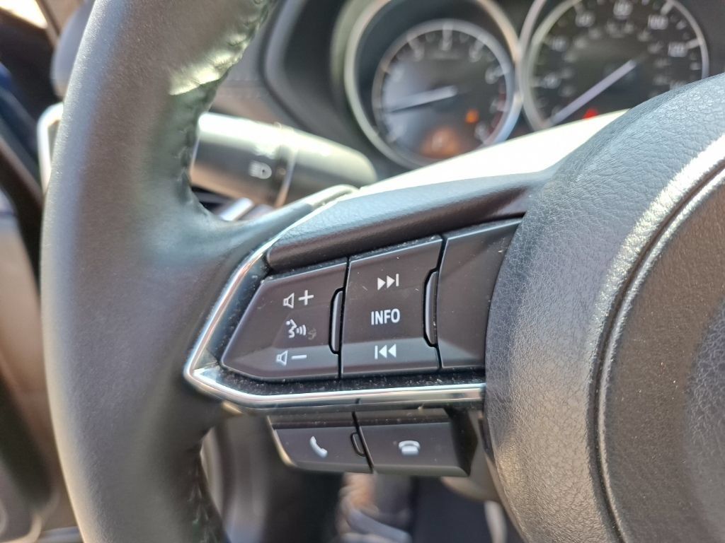 Used 2019 MAZDA CX-5 Touring FWD image 18
