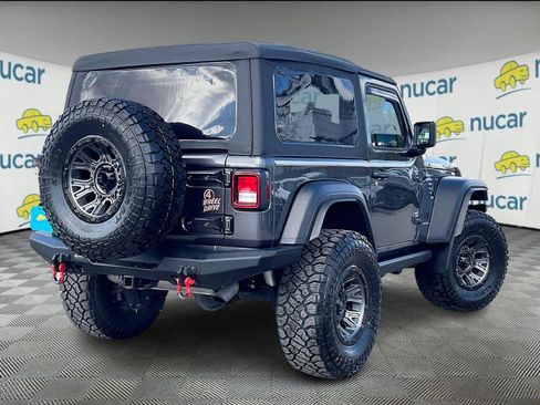 Used 2022 Jeep Wrangler Sport image 6