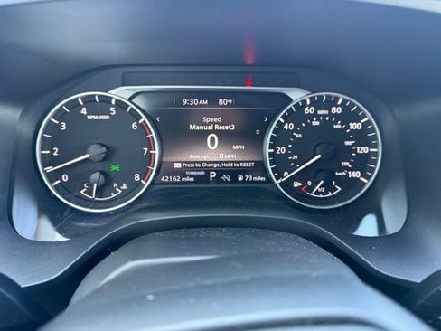 Used 2025 Nissan Rogue SV FWD image 26