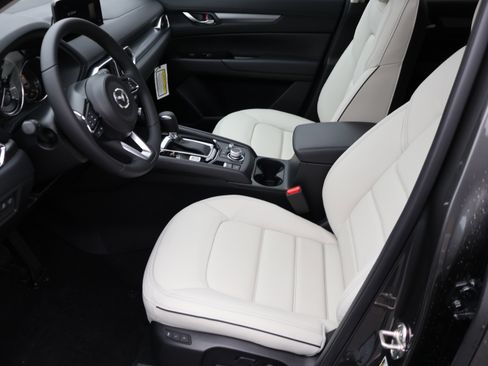 New 2025 MAZDA CX-5 AWD 2.5 S w/ Preferred Package image 40