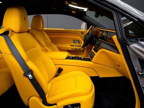 Used 2025 Rolls-Royce Spectre Black Badge w/ Spectre Enhancement Package image 26