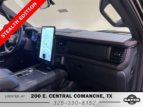 Used 2024 Ford Expedition Max Limited image 18