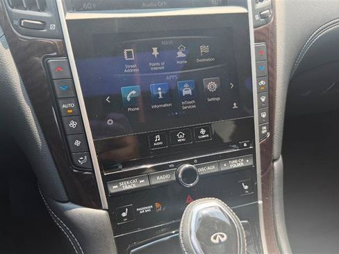 Used 2018 INFINITI Q50 Luxe w/ Essential Package (3.0T Luxe) AWD/4WD image 39