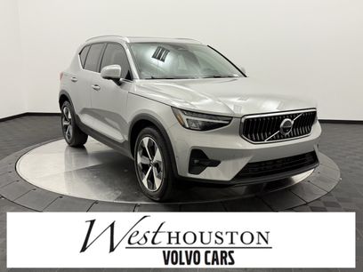 Certified 2023 Volvo XC40 B5 Plus w/ Driver Assist Package