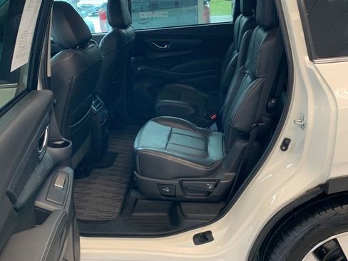 Used 2023 Subaru Ascent Premium w/ Convenience Package image 14