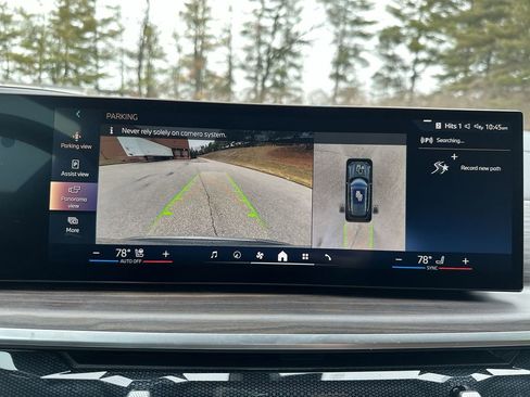 Used 2024 BMW X5 xDrive40i w/ Premium Package image 38