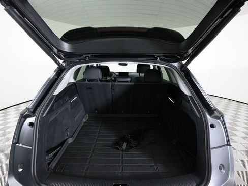 Used 2023 Audi Q5 2.0T Premium image 7