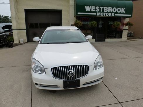 Used 2011 Buick Lucerne CX FWD image 7