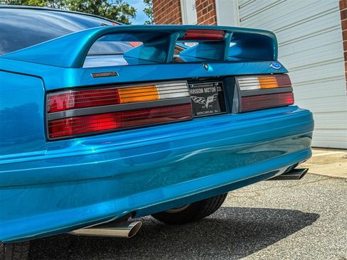 Used 1993 Ford Mustang Cobra RWD image 26