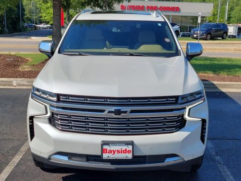 Used 2022 Chevrolet Suburban Premier AWD/4WD image 5
