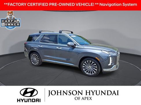 Used 2023 Hyundai Palisade Calligraphy w/ Winter Package AWD/4WD image 2