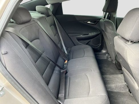Used 2025 Chevrolet Malibu LS FWD image 27