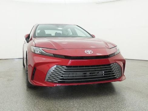 New 2026 Toyota Camry XLE FWD image 30