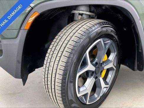 Used 2023 Rivian R1S Adventure AWD/4WD image 33