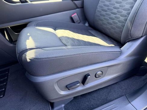 New 2026 Nissan Pathfinder SV image 15