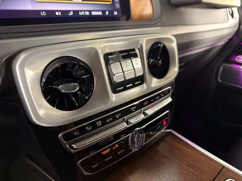 Used 2023 Mercedes-Benz G 550 image 42