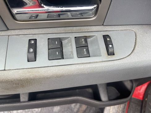 Used 2011 Ford F150 XLT w/ XLT Convenience Pkg image 18