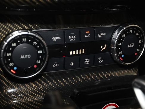 Used 2017 Mercedes-Benz G 63 AMG 4MATIC image 42