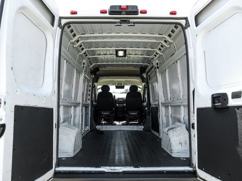 Used 2023 RAM ProMaster 2500 FWD image 47