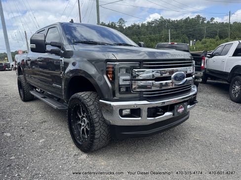 Used 2019 Ford F250 Lariat w/ FX4 Off-Road Package AWD/4WD image 5