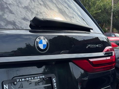 Used 2022 BMW X7 xDrive40i w/ Premium Package image 7